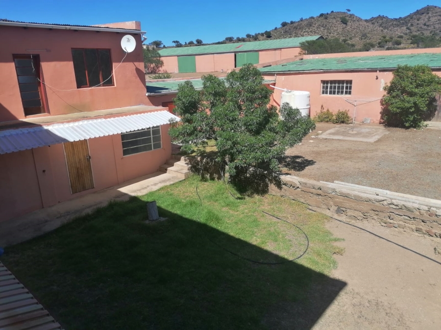 6 Bedroom Property for Sale in Willowmore Eastern Cape